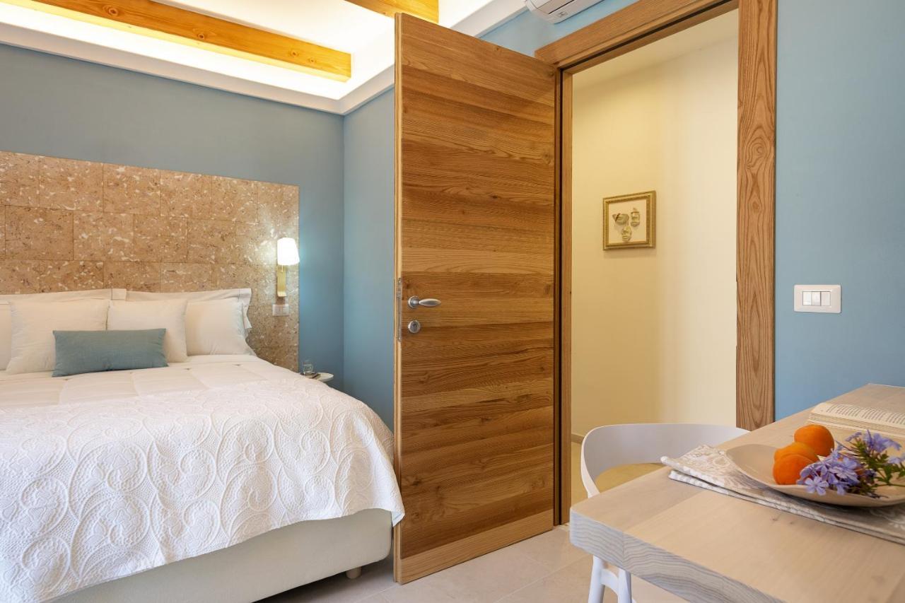 La Via Rooms And Terrace オルビア エクステリア 写真