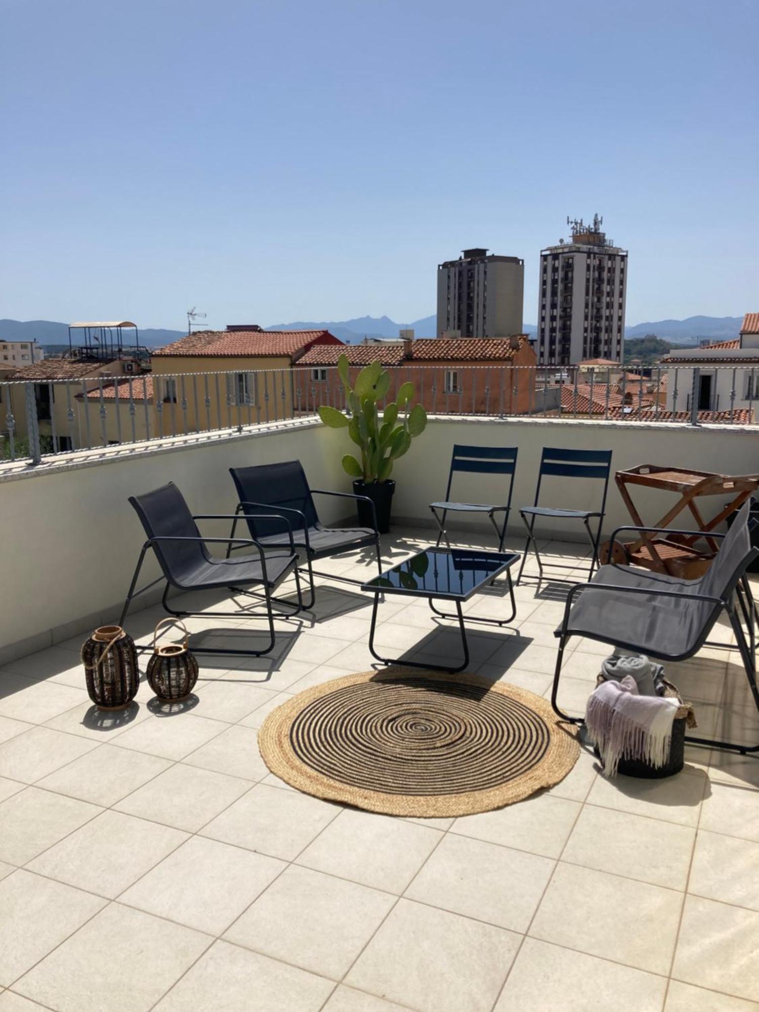 La Via Rooms And Terrace オルビア エクステリア 写真
